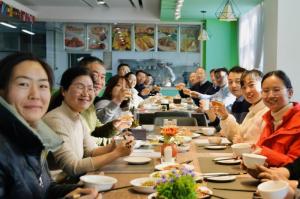 歲末不覺寒 冬至時光暖 丨洛陽正大組織開展“迎冬至、包餃子”文化活動